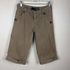 Guess size 28 Khaki Y2K Capri Pants